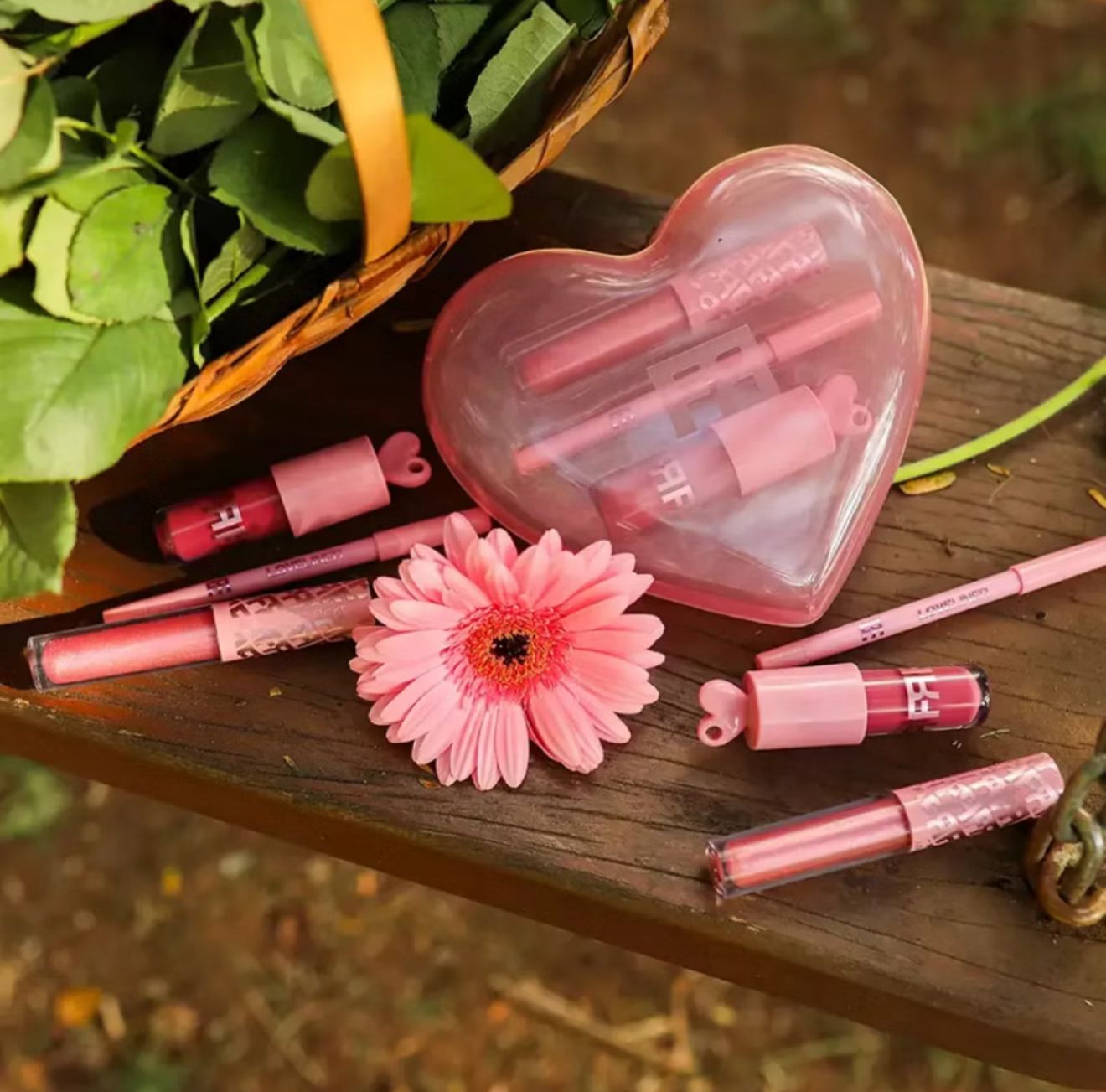 Kit de Maquiagem Love Kit – Edição Coração by Fran